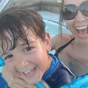 Meet your Posher, Florina